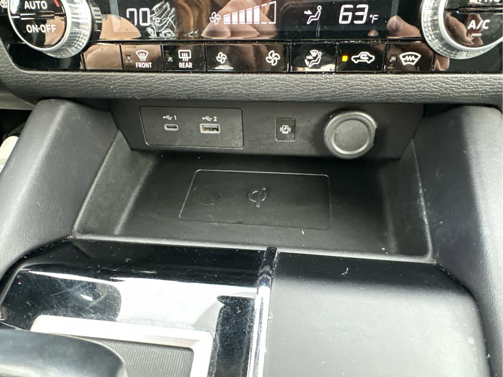 Used 2024 Mitsubishi Outlander SE image 31