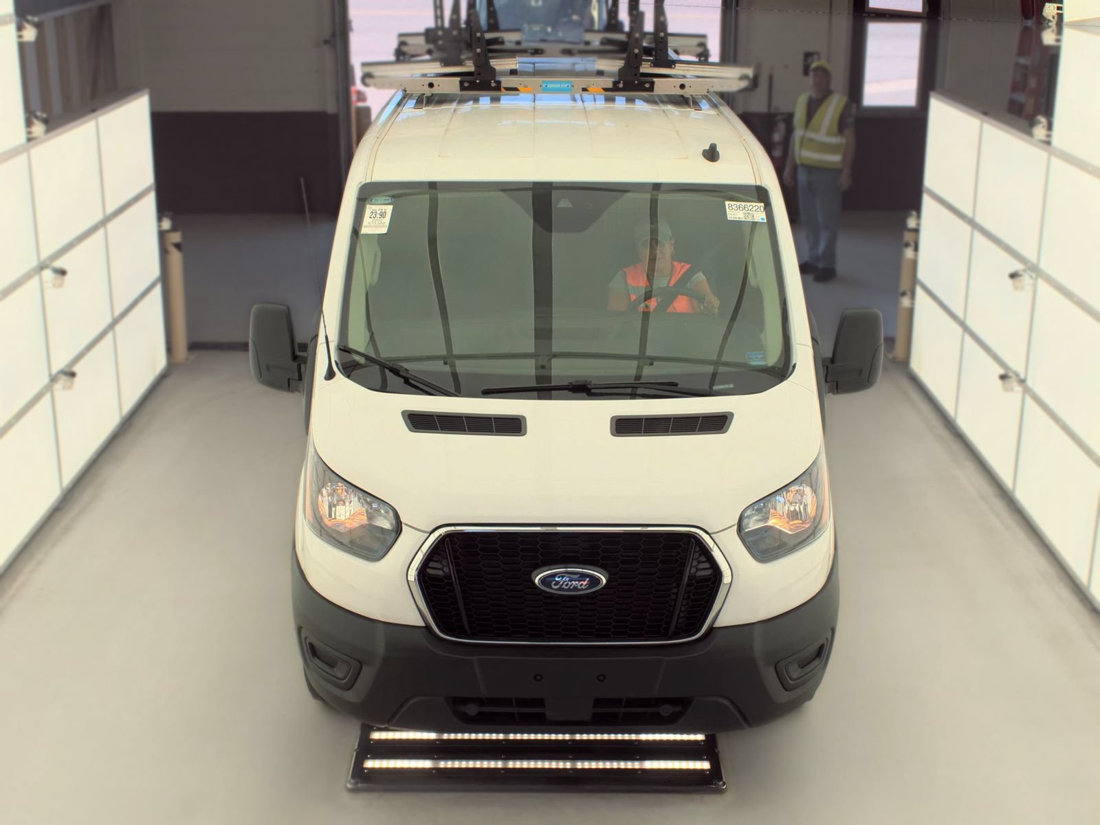 Used 2023 Ford Transit 150 Low Roof w/ Fleet Fuel Economy Package RWD image 2