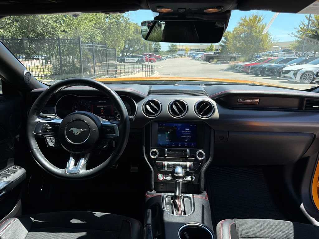 Used 2022 Ford Mustang GT Premium w/ Equipment Group 401A RWD image 32