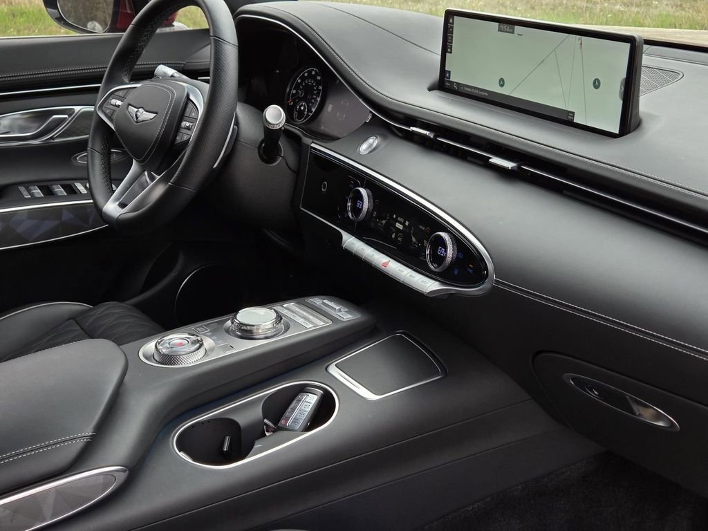 Used 2024 Genesis GV70 3.5T Sport w/ Sport Advanced Package image 31