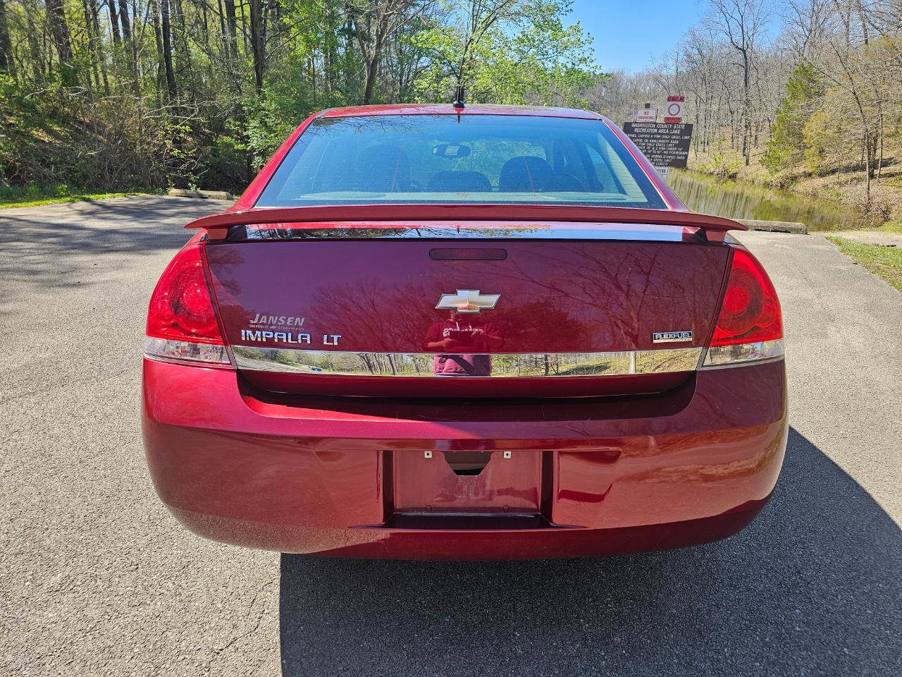 Used 2010 Chevrolet Impala LT w/ Luxury Edition Package FWD image 7