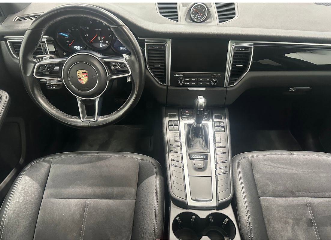 Used 2018 Porsche Macan image 21