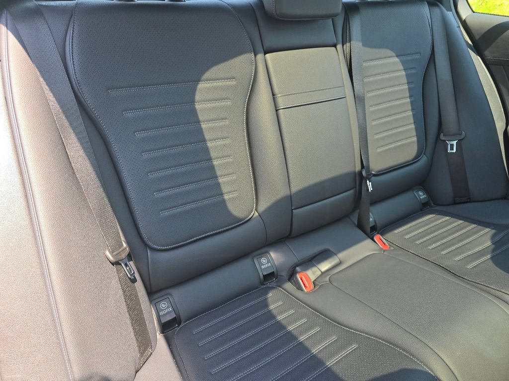 Used 2023 Mercedes-Benz C 300 4MATIC Sedan image 22