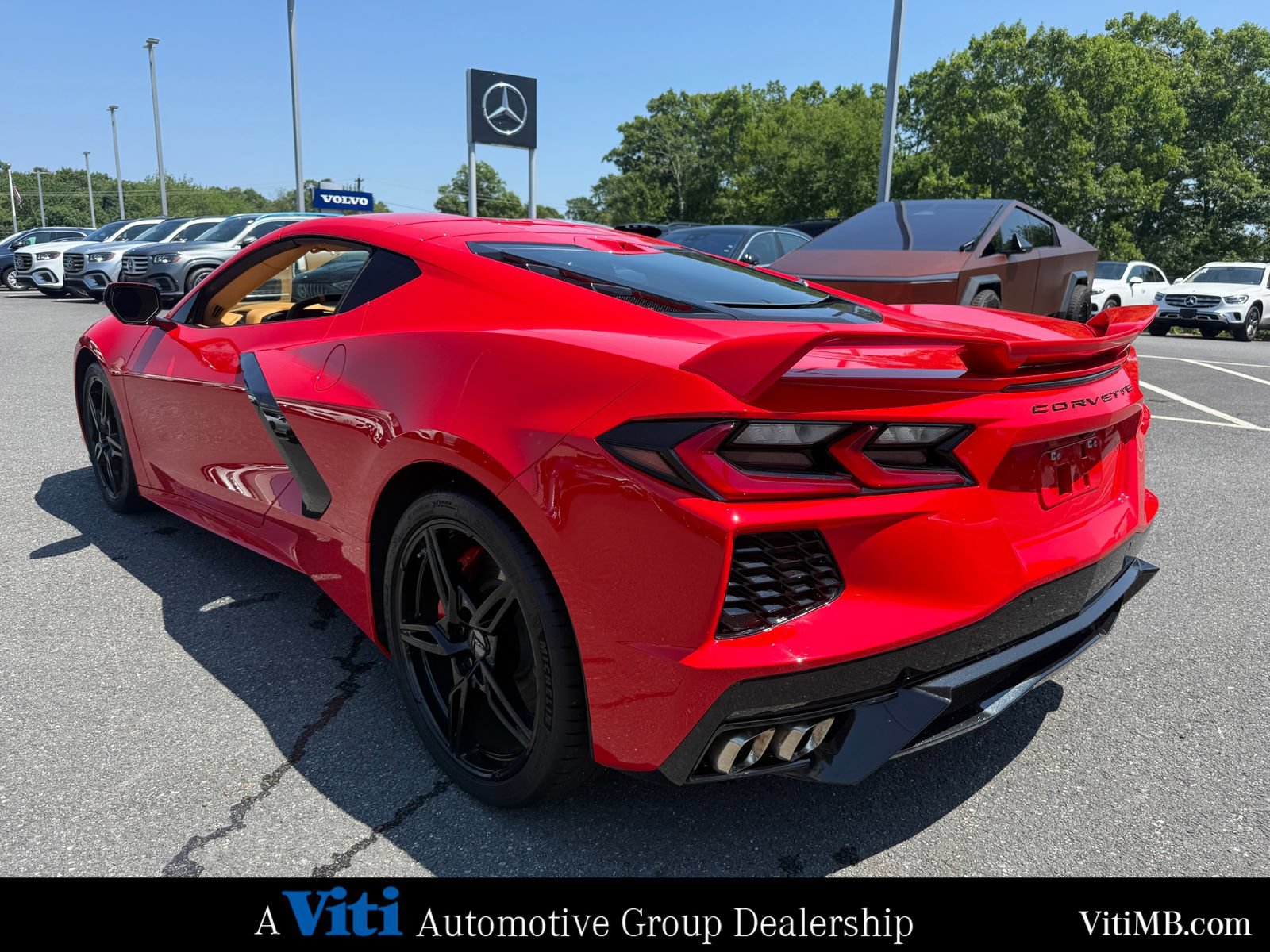 Used 2020 Chevrolet Corvette Stingray Premium Cpe w/ 3LT Preferred Equipment Group RWD image 12