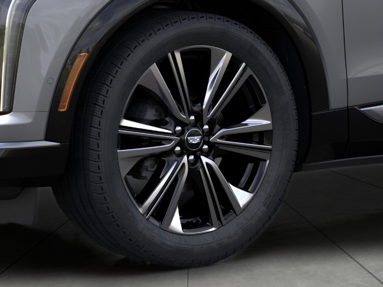 New 2026 Cadillac Optiq Luxury 2 image 9