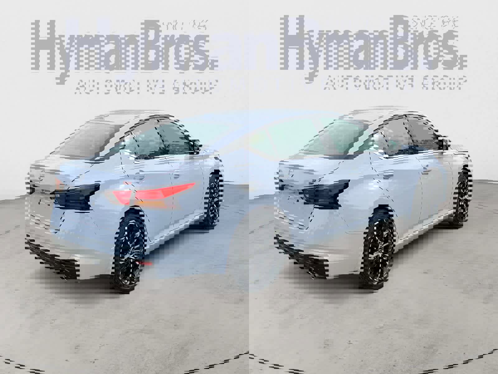 New 2025 Nissan Altima 2.5 SR image 3