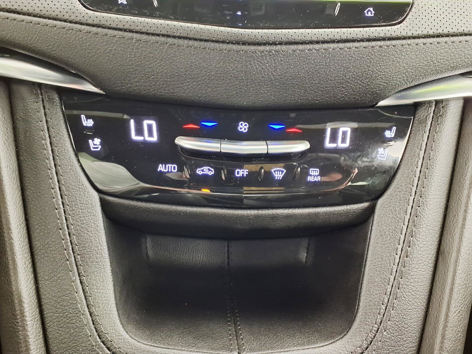 Used 2024 Cadillac XT5 Premium Luxury w/ Technology Package image 20