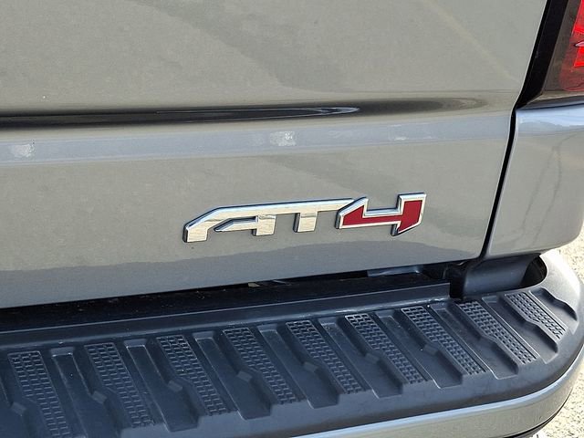 Used 2023 GMC Sierra 1500 AT4 w/ AT4 Preferred Package image 32