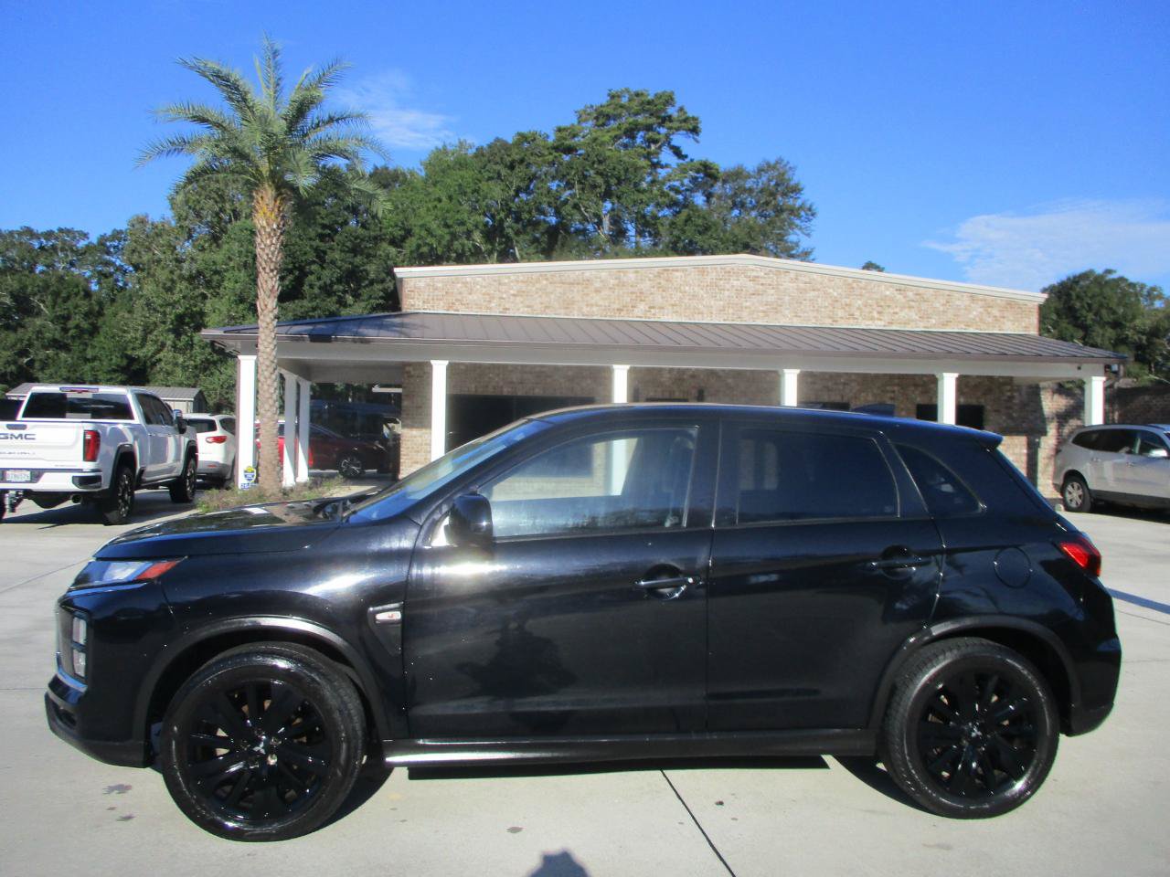 Used 2022 Mitsubishi Outlander Sport SE AWD/4WD image 14