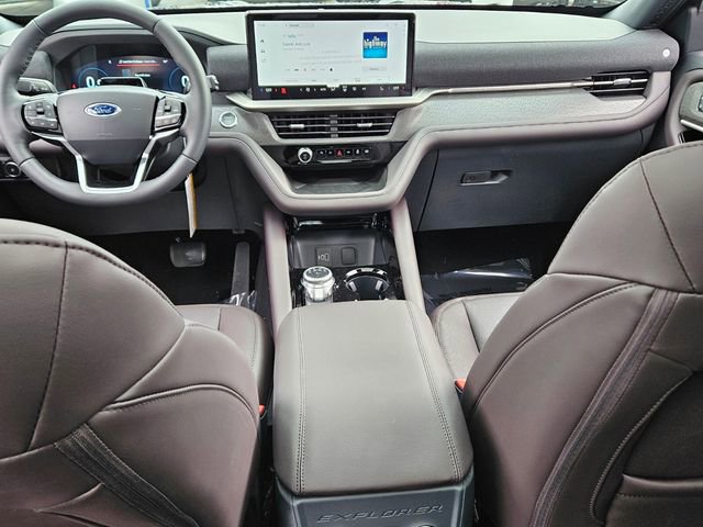 New 2026 Ford Explorer Platinum image 46