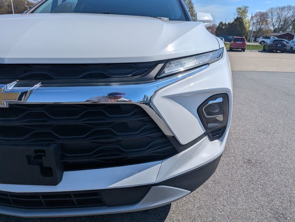 Used 2023 Chevrolet Blazer LT AWD/4WD image 11