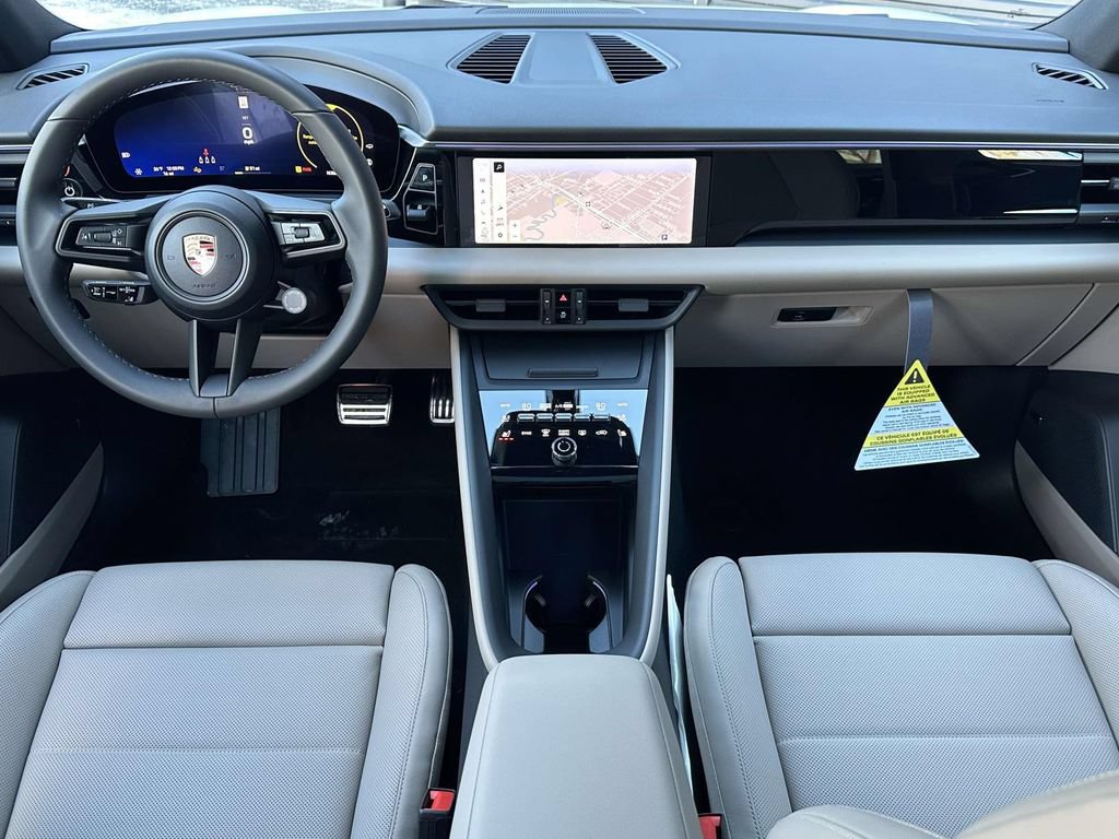New 2025 Porsche Macan 4S Electric AWD/4WD image 15