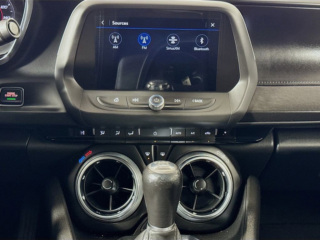 Used 2019 Chevrolet Camaro LT w/ RS Package image 15