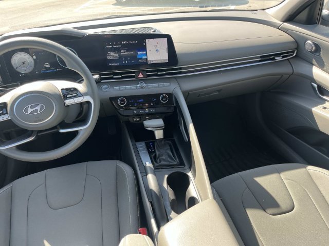 Certified 2024 Hyundai Elantra SEL FWD image 14