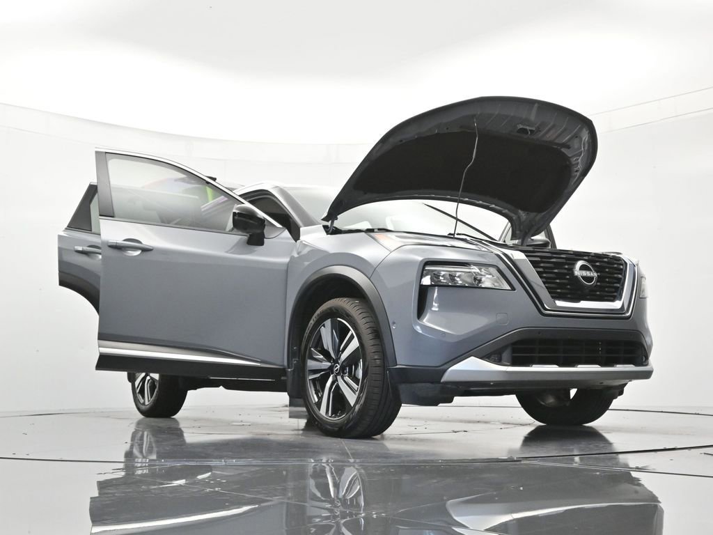 Used 2022 Nissan Rogue Platinum w/ Head-Up Display Package FWD image 49