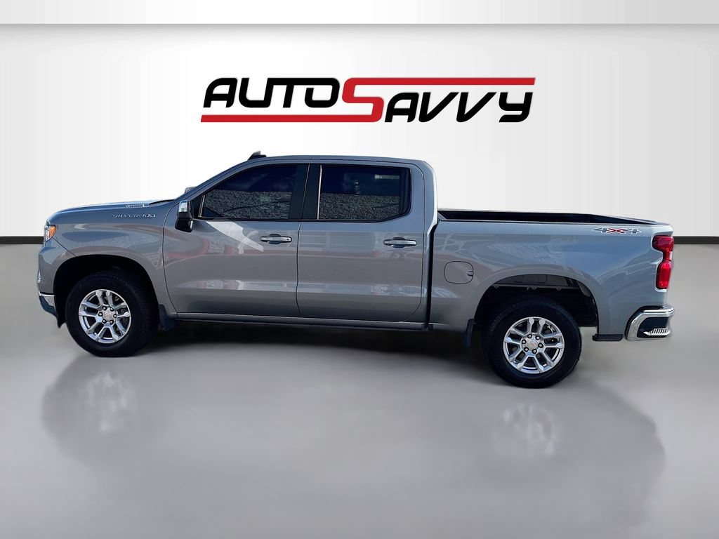 Used 2025 Chevrolet Silverado 1500 LT AWD/4WD image 4