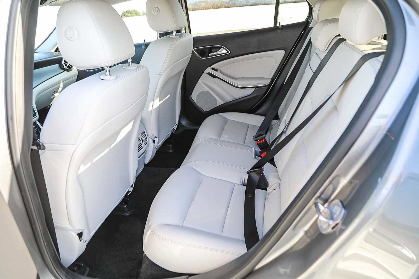 Used 2019 Mercedes-Benz GLA 250 image 18