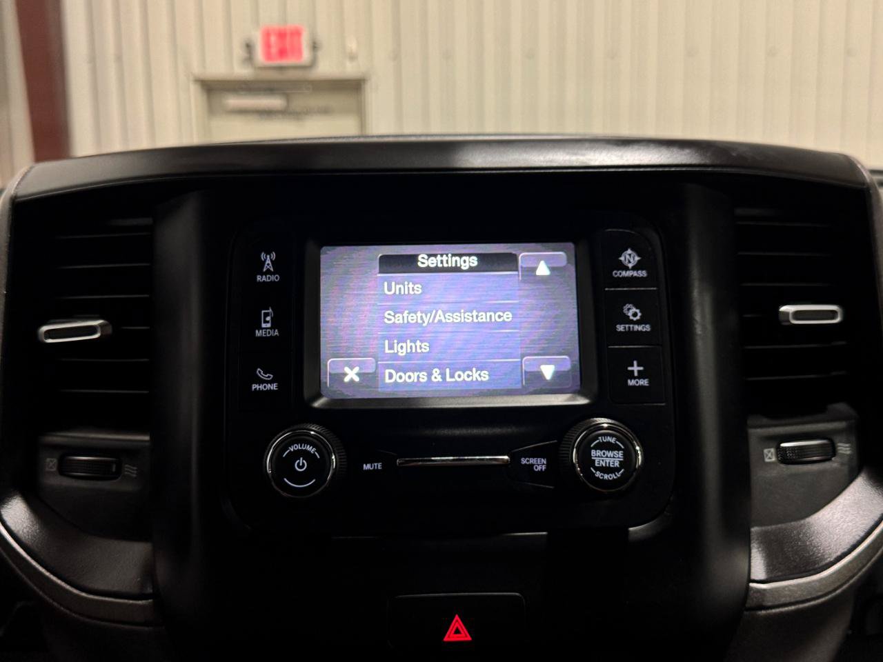 Used 2022 RAM 2500 Tradesman AWD/4WD image 38