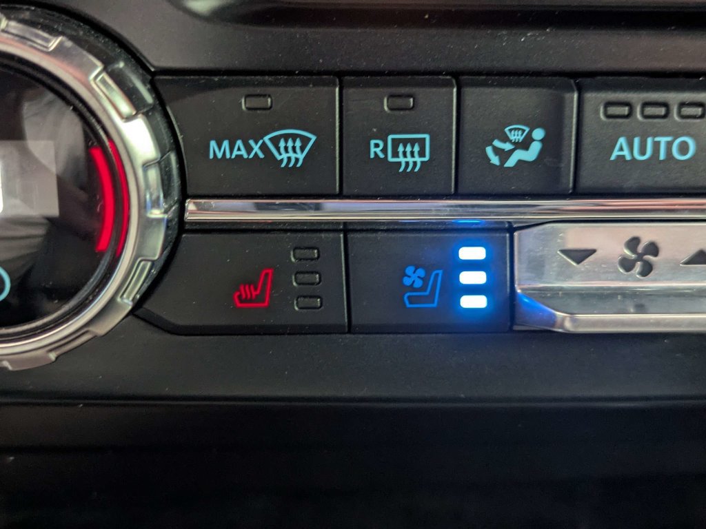 Used 2022 Ford F250 Lariat AWD/4WD image 22