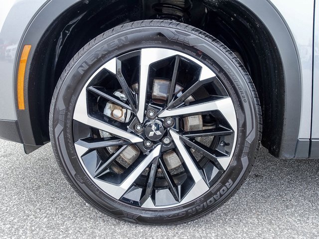 Used 2022 Mitsubishi Outlander SE image 19