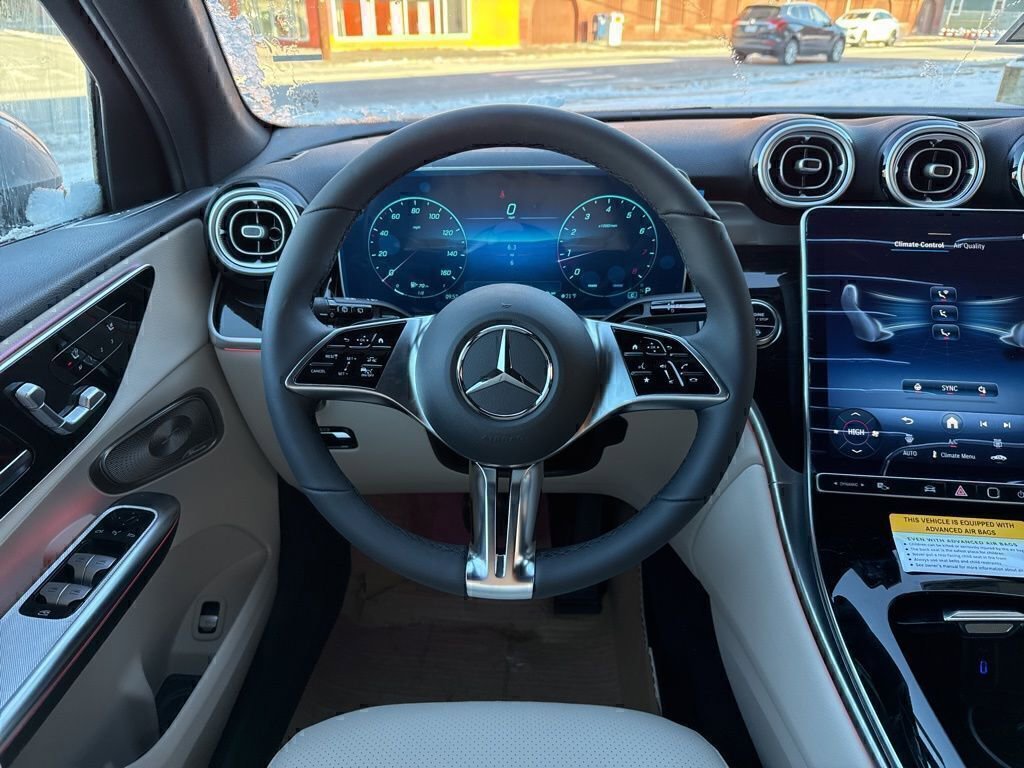 New 2026 Mercedes-Benz GLC 300 4MATIC image 19