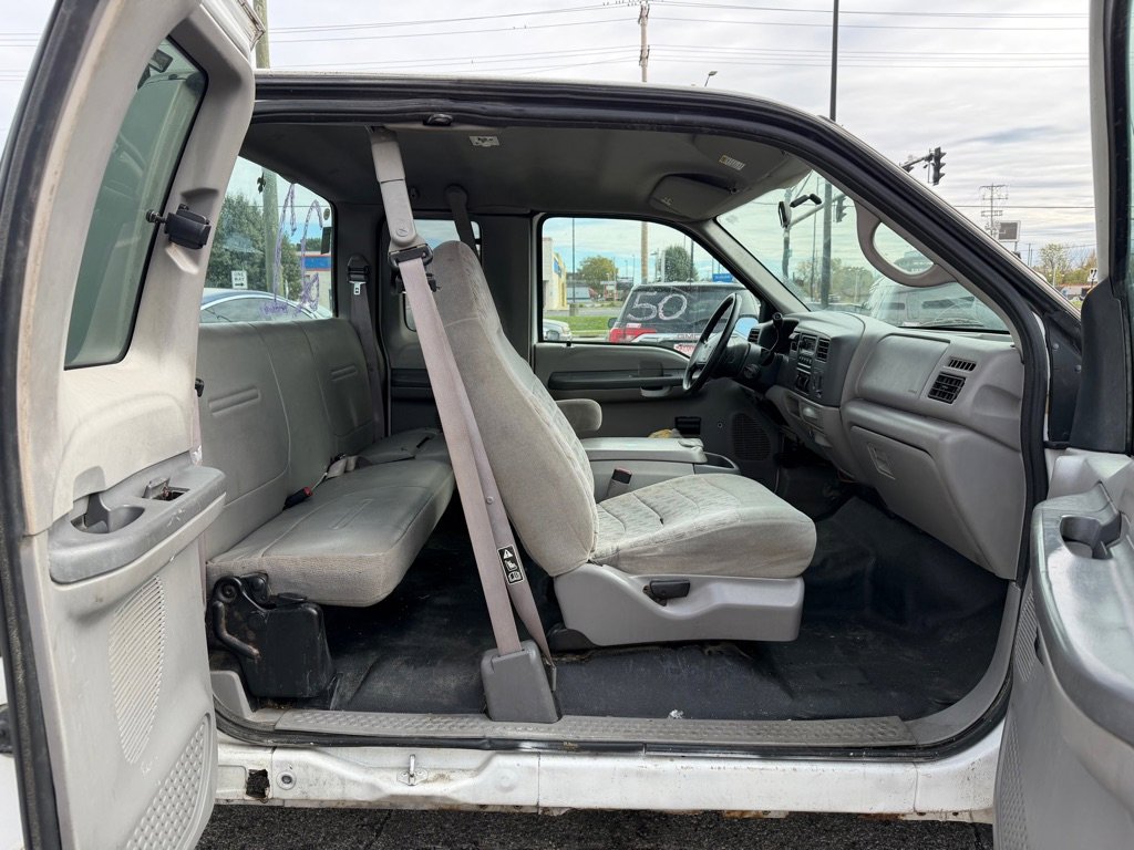 Used 2000 Ford F250 XL image 10