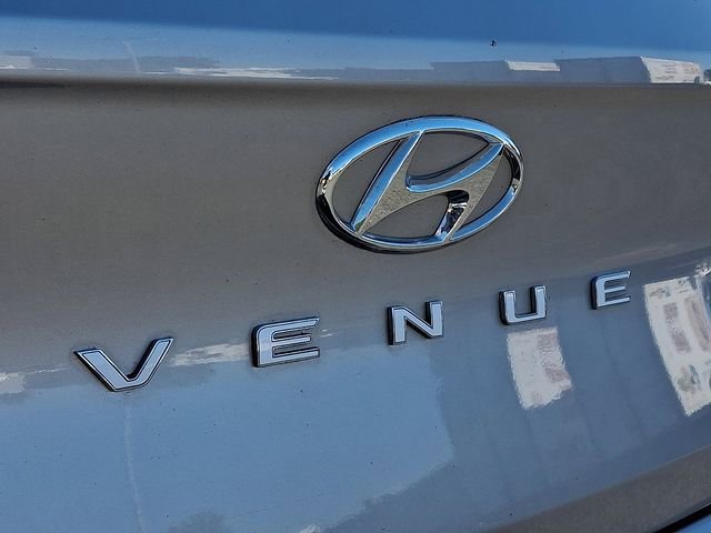 Used 2023 Hyundai Venue SEL w/ Cargo Package FWD image 28