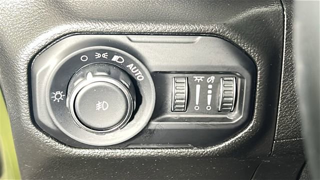 Used 2021 Jeep Wrangler Unlimited Sport AWD/4WD image 19