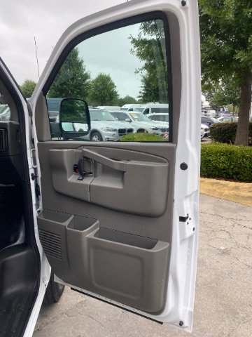 Used 2023 Chevrolet Express 2500 w/ Driver Convenience Package image 18