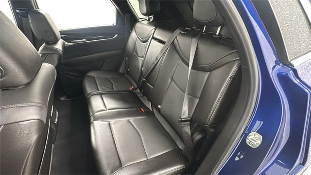 Used 2025 Cadillac XT5 Premium Luxury image 12
