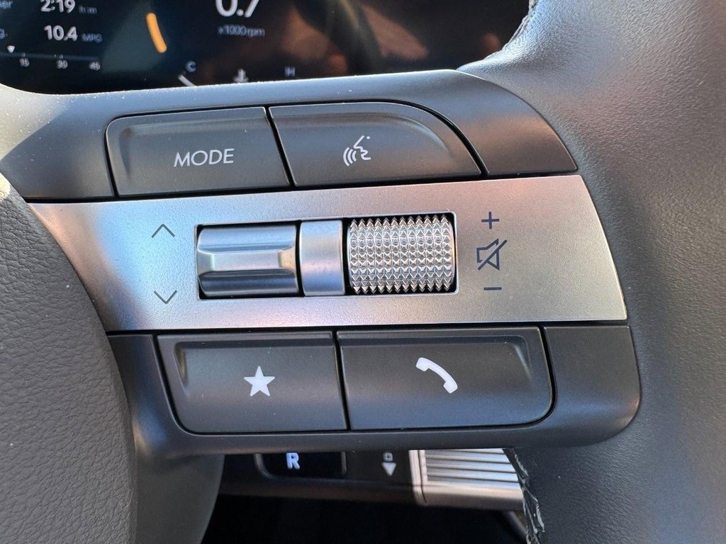 Certified 2024 Hyundai Sonata SEL w/ Convenience Package image 18