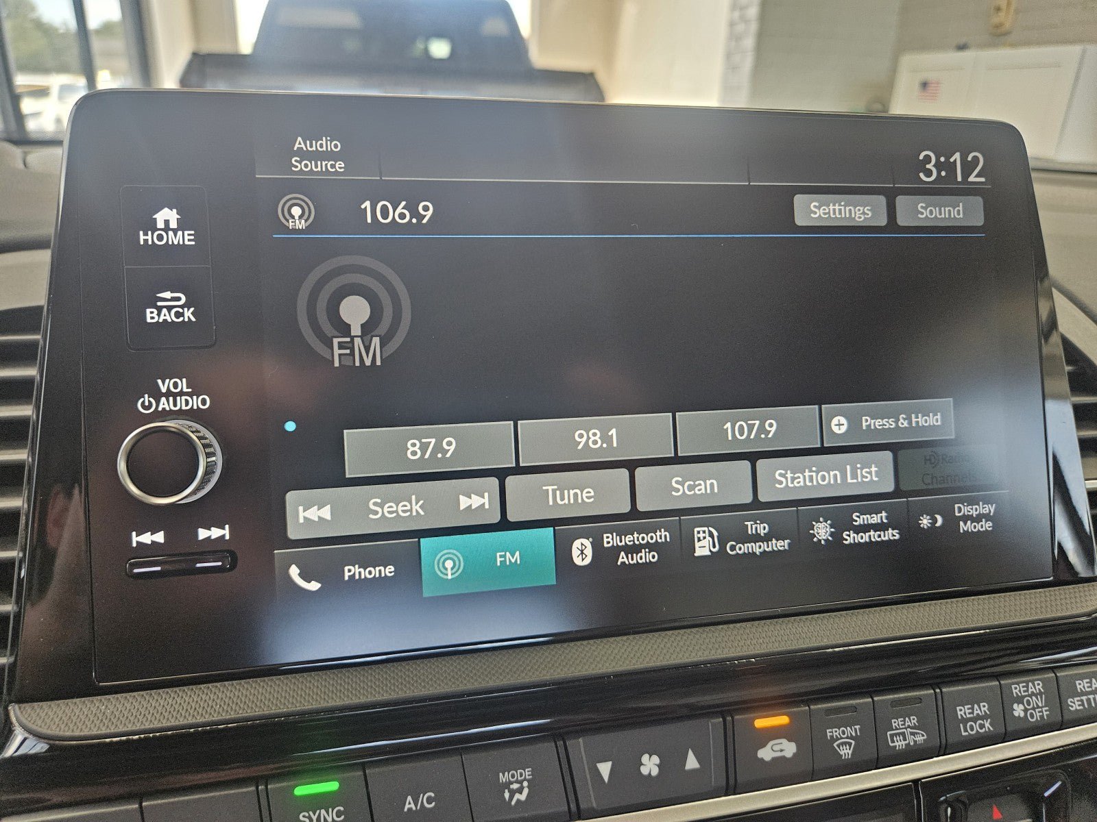 New 2027 Honda Odyssey EX-L image 26