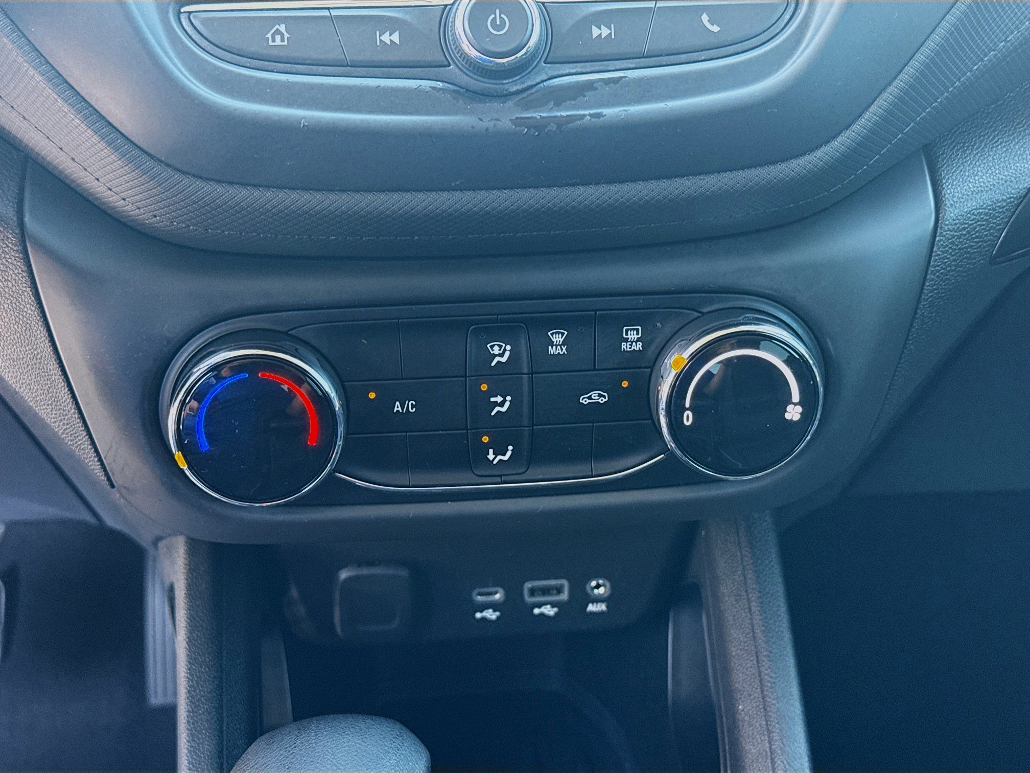 Used 2022 Chevrolet TrailBlazer LS FWD image 14