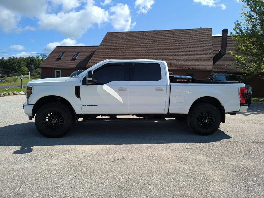 Used 2022 Ford F250 Lariat w/ Black Appearance Package AWD/4WD image 2