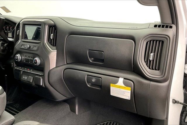 Used 2026 GMC Sierra 1500 Pro w/ Graphite Edition image 15