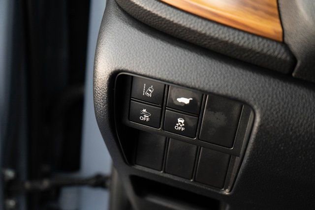 Used 2020 Honda CR-V Touring image 20