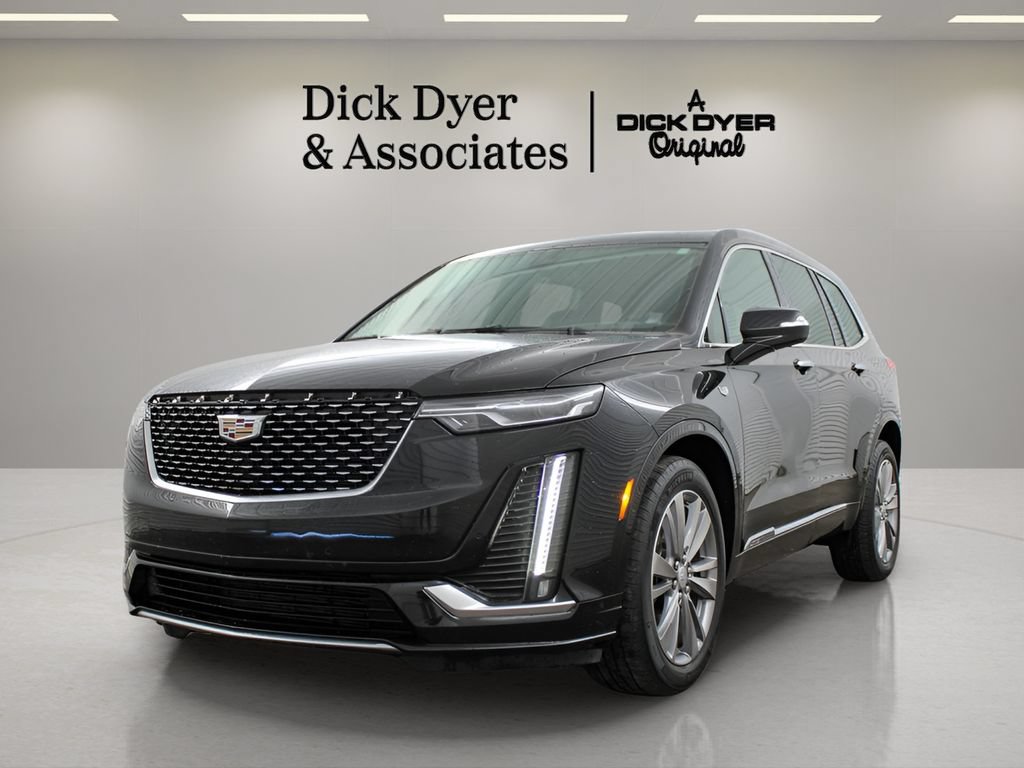 Used 2023 Cadillac XT6 Premium Luxury AWD/4WD image 7