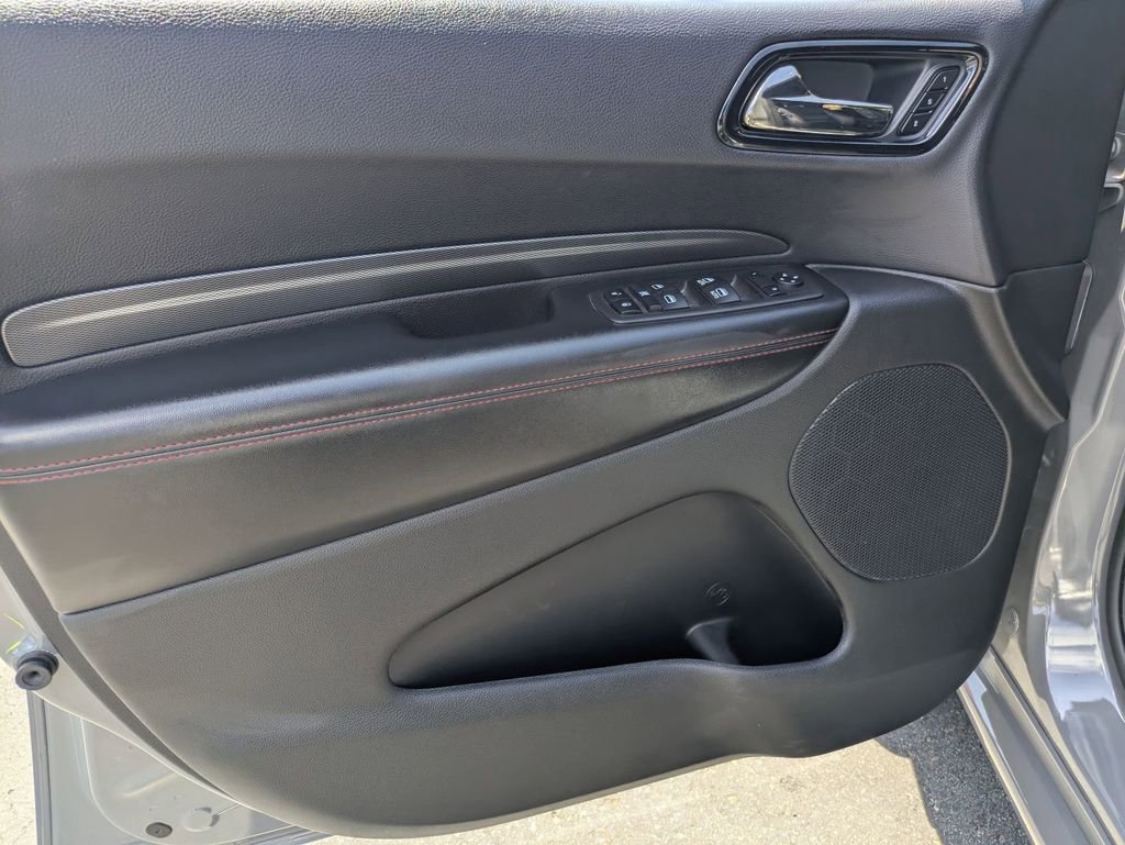 Used 2025 Dodge Durango GT AWD/4WD image 15