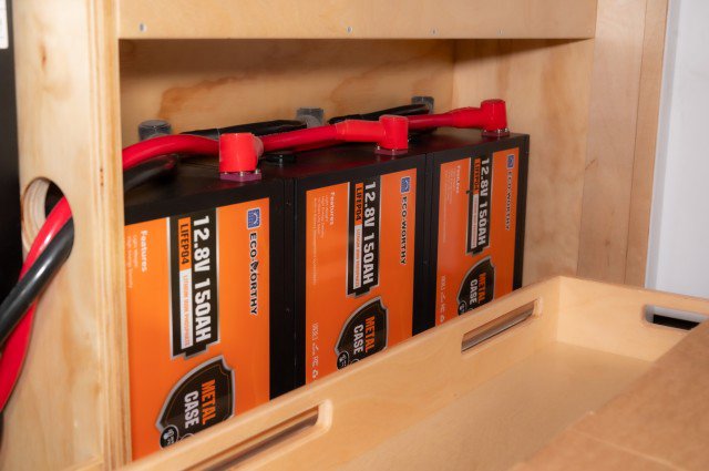 Used 2024 Mercedes-Benz Sprinter 2500 image 11