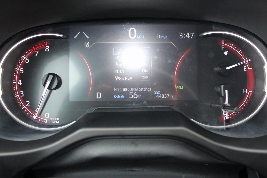 Used 2024 Toyota RAV4 Adventure image 33