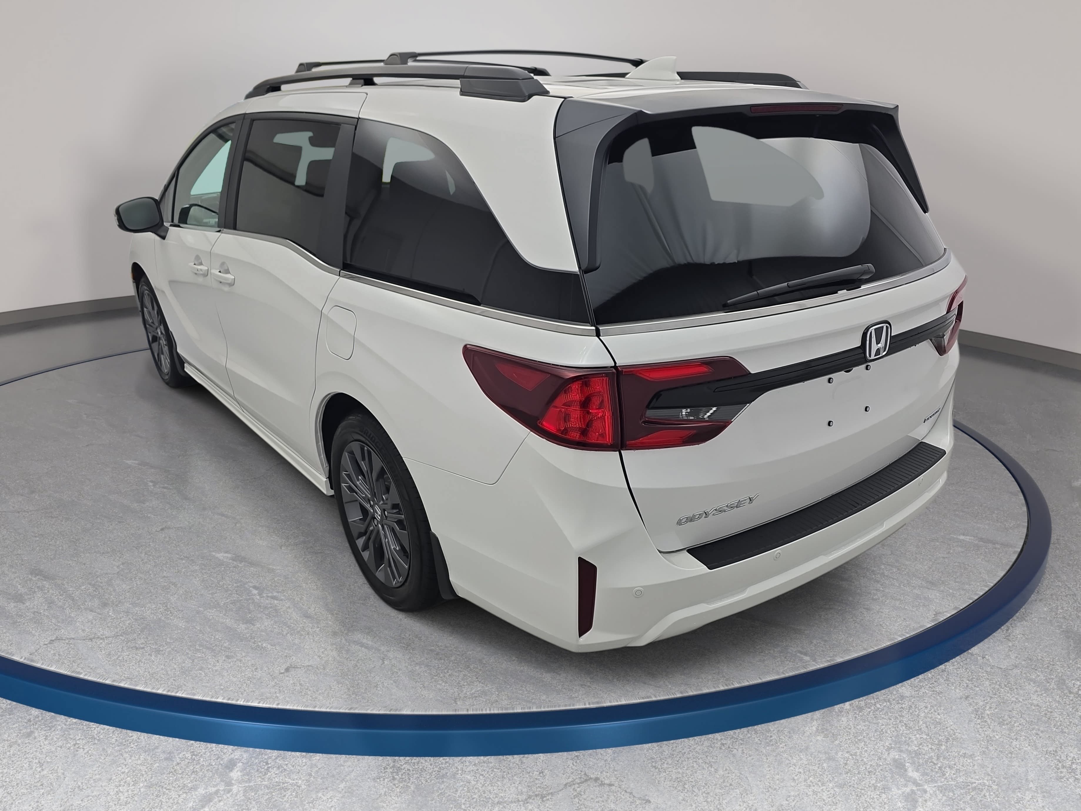 New 2027 Honda Odyssey Touring image 7
