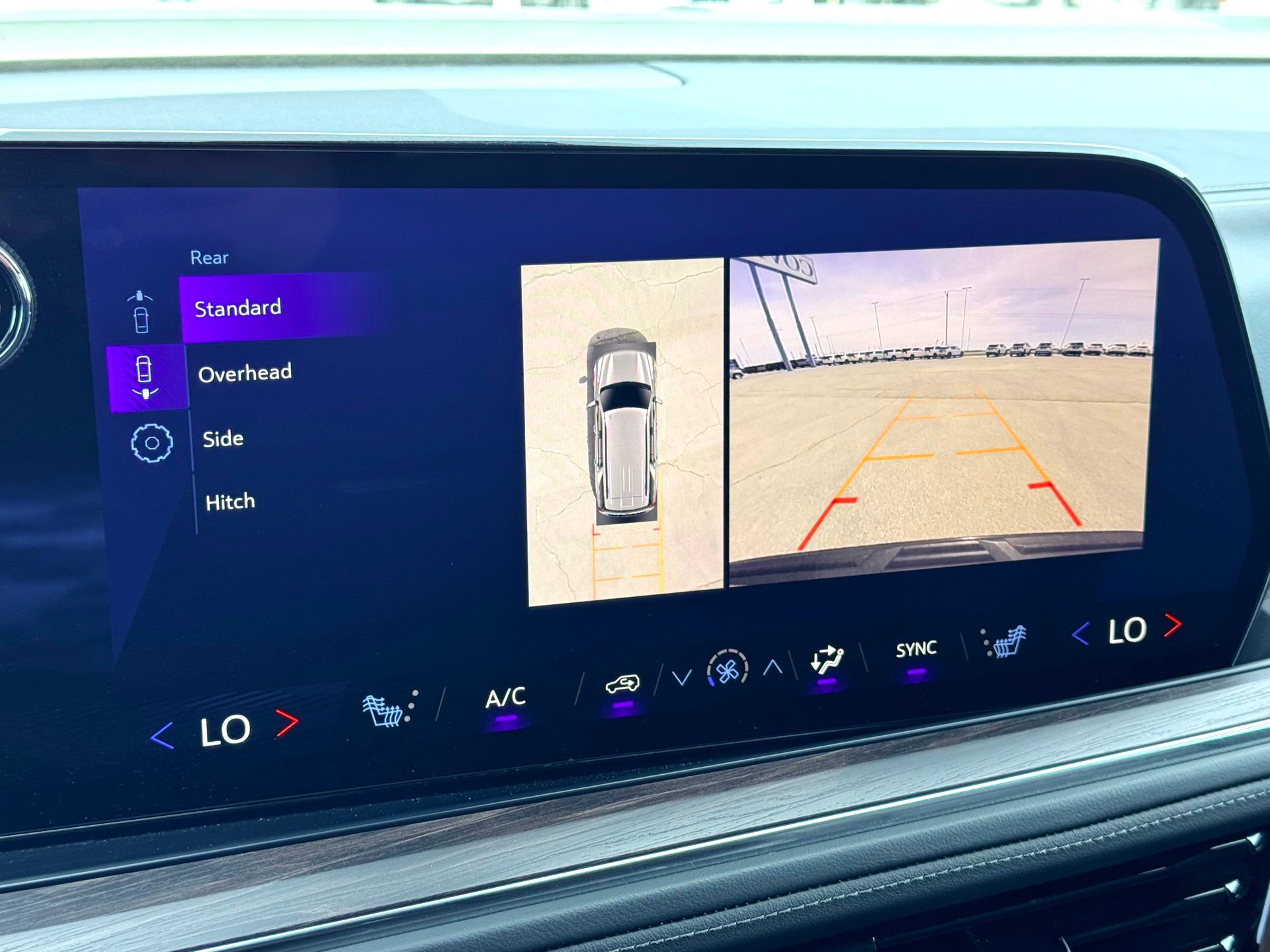 Used 2025 Chevrolet Tahoe Z71 image 29