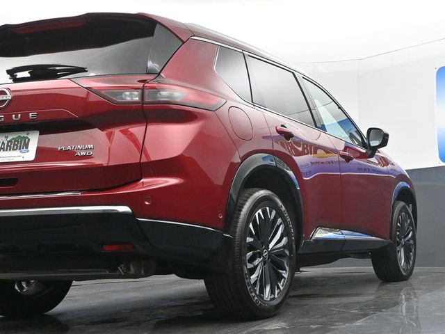 Used 2024 Nissan Rogue Platinum image 23