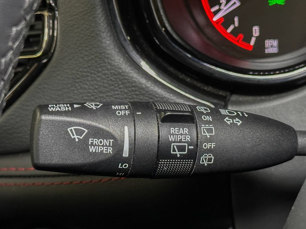 Certified 2025 Dodge Durango GT image 33