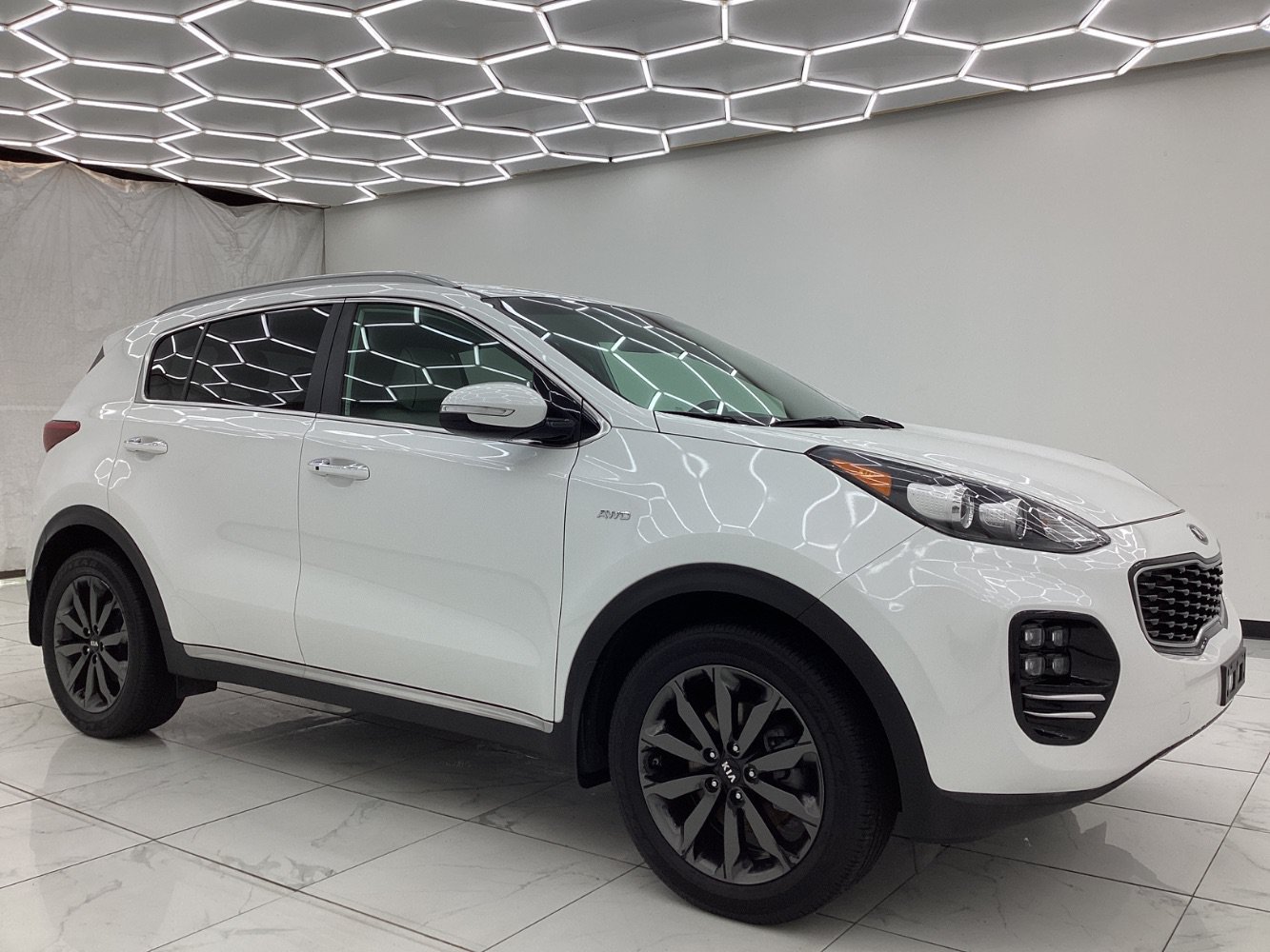 Used 2018 Kia Sportage EX w/ EX Sport Appearance Package AWD/4WD image 7