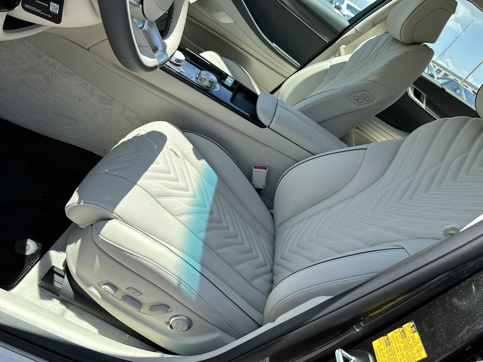 New 2026 Genesis G80 2.5T Sport Prestige AWD/4WD image 9