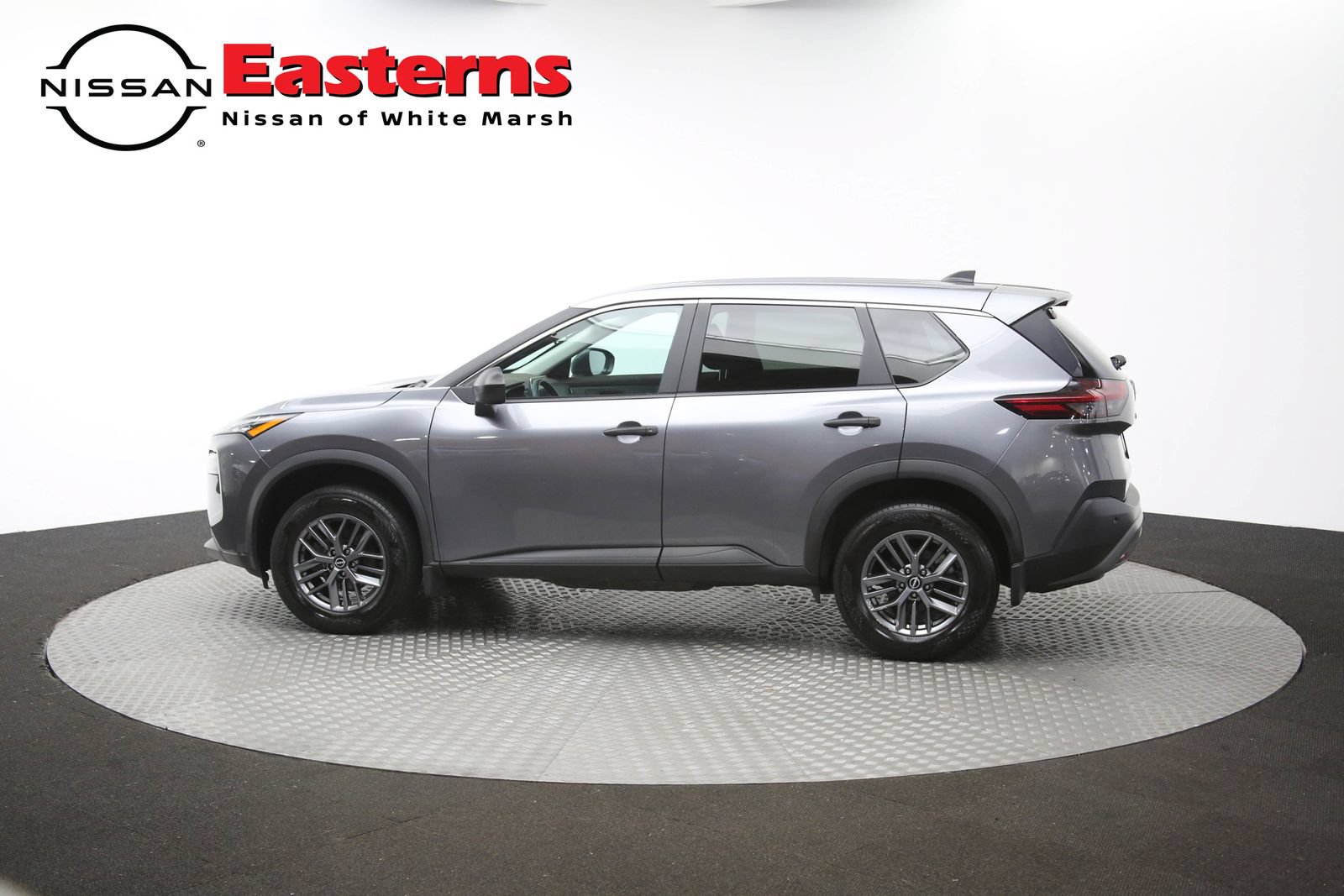 Used 2023 Nissan Rogue S AWD/4WD image 59