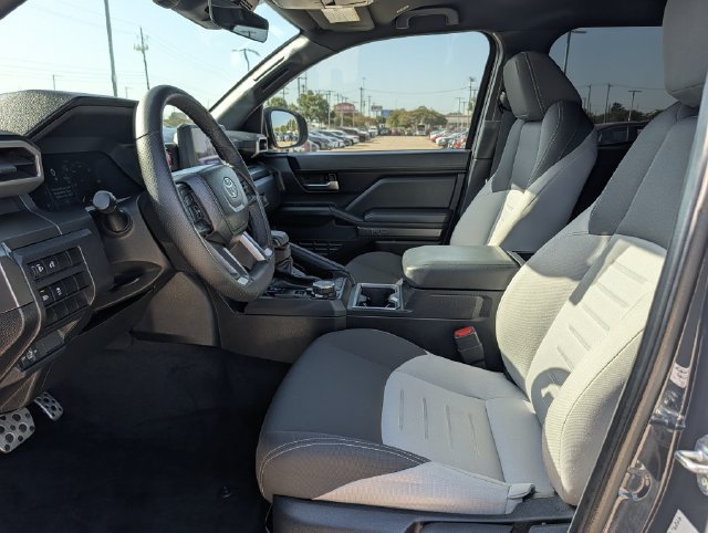Certified 2025 Toyota Tacoma TRD Sport AWD/4WD image 26