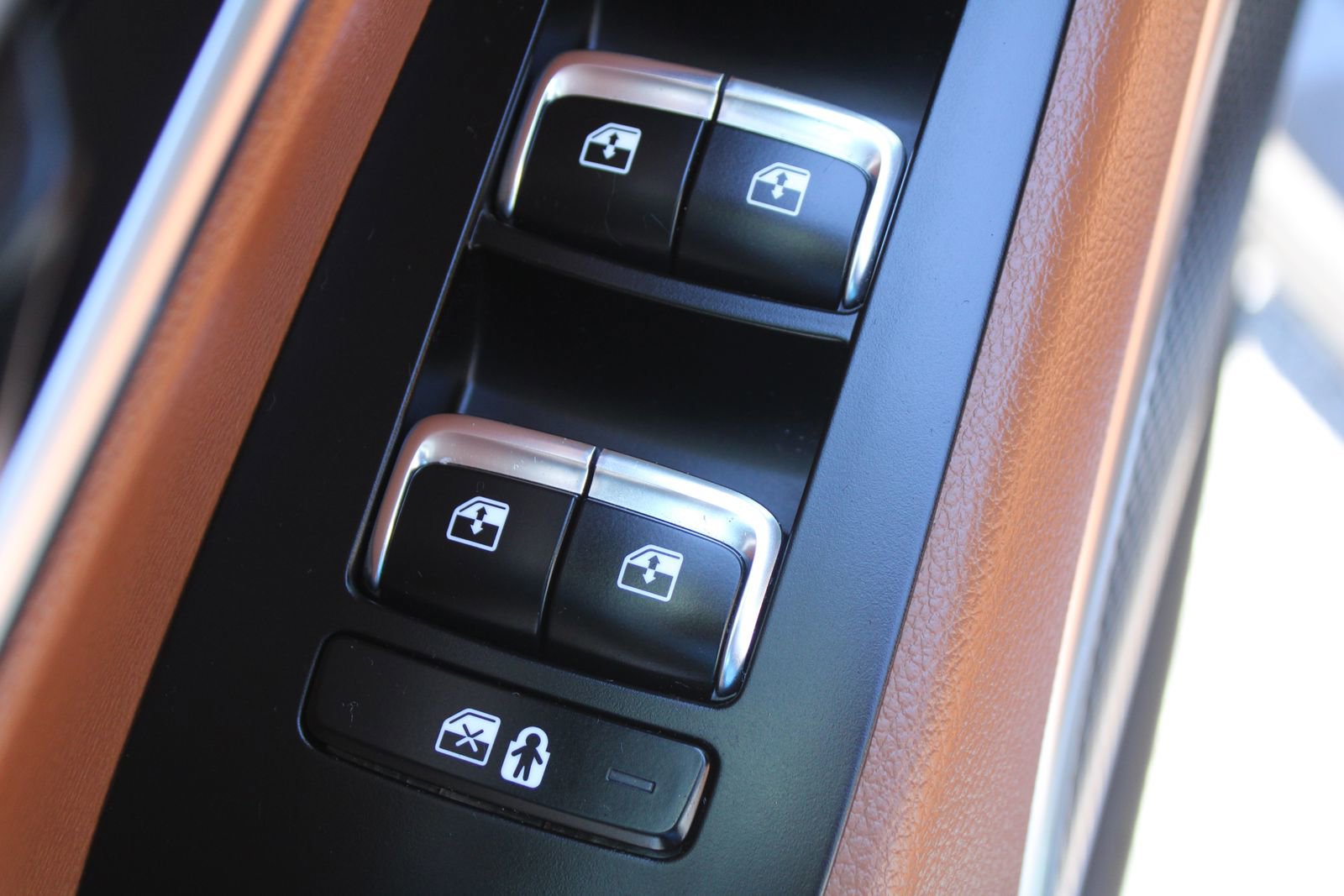 Certified 2025 Kia Telluride SX X-Line AWD/4WD image 22