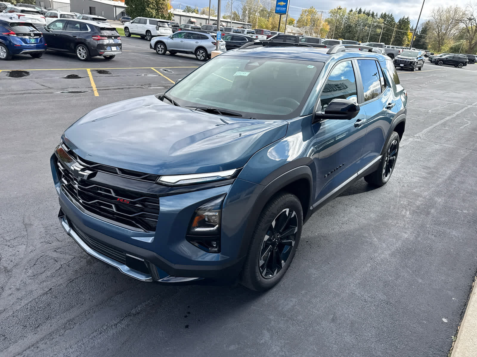 New 2027 Chevrolet Equinox RS w/ Safety and Technology Package AWD/4WD image 3